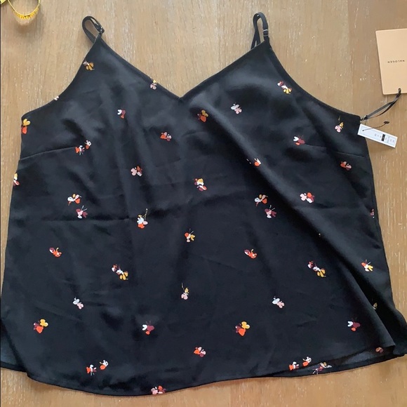 Halogen V Neck Floral Camisole - Picture 6 of 12